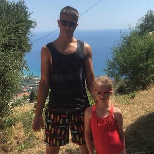 Meet your Posher, Fabian